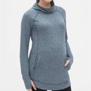 MATERNITY Gap Fit Breathe Cowl Neck Pullover, size medium